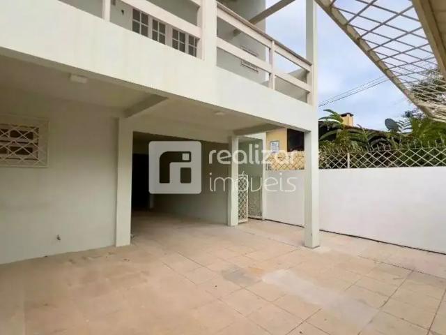 Casa / Sobrado para Locação em Florianópolis/SC Rio Tavares 1 Quartos