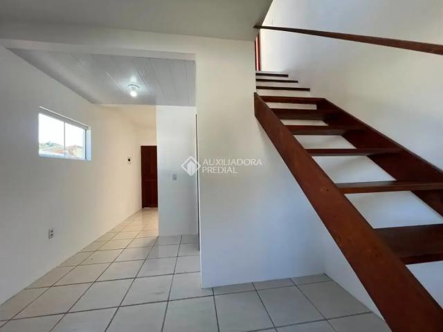 Casa / Sobrado para Locação em Florianópolis/SC Rio Tavares 2 Quartos