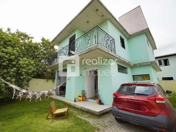 Casa / Sobrado para Locação em Florianópolis/SC Rio Tavares 2 Quartos