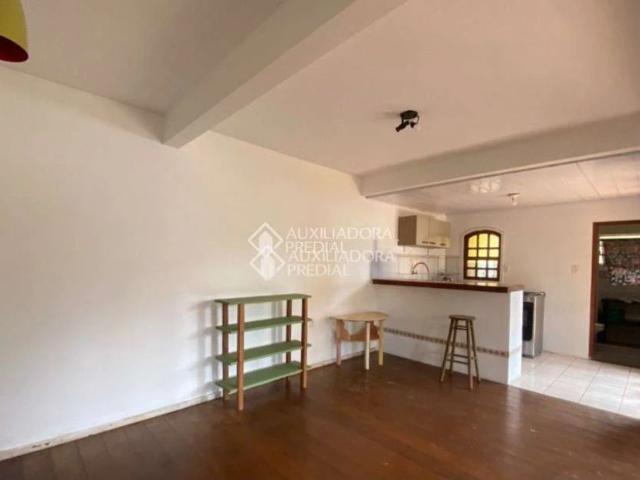 Casa / Sobrado para Locação em Florianópolis/SC Rio Tavares 2 Quartos