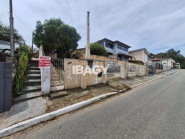 Casa / Sobrado para Locação em Florianópolis/SC Rio Tavares 3 Quartos