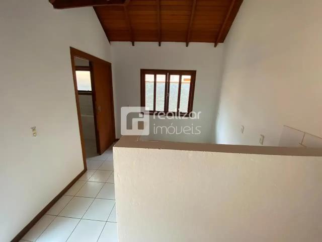 Casa / Sobrado para Locação em Florianópolis/SC Rio Tavares 3 Quartos