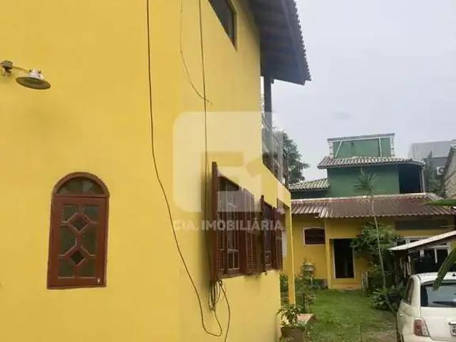 Casa / Sobrado para Locação em Florianópolis/SC Rio Tavares 4 Quartos