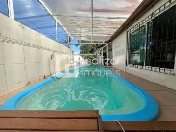 Casa / Sobrado para Locação em Florianópolis/SC Rio Tavares 4 Quartos
