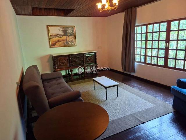 Casa / Sobrado para Locação em Florianópolis/SC São João do Rio Vermelho 1 Quartos