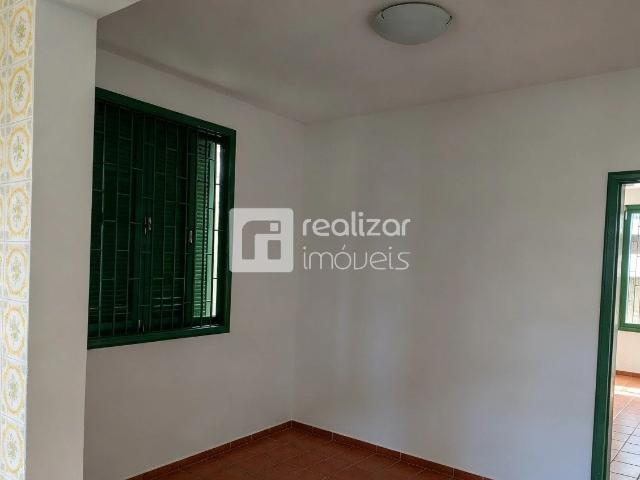 Casa / Sobrado para Locação em Florianópolis/SC Sambaqui 4 Quartos