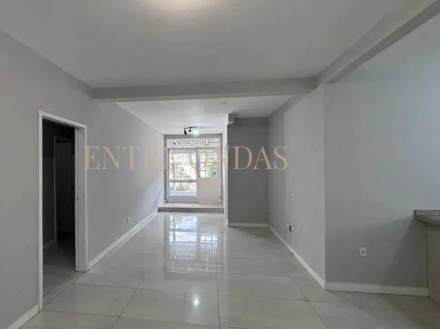 Casa / Sobrado para Locação em Florianópolis/SC Santa Mônica 4 Quartos