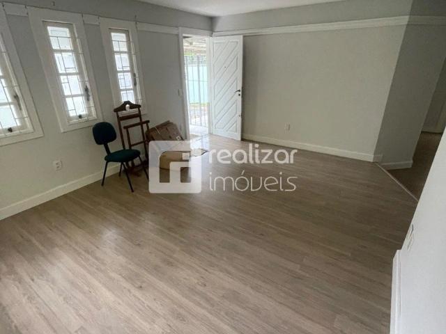 Casa / Sobrado para Locação em Florianópolis/SC Santa Mônica 3 Quartos