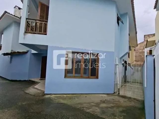 Casa / Sobrado para Locação em Florianópolis/SC Santa Mônica 3 Quartos
