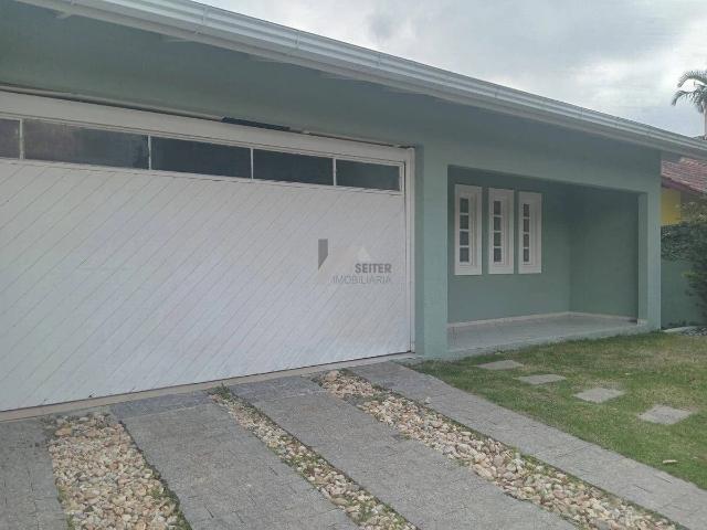 Casa / Sobrado para Locação em Florianópolis/SC Santa Mônica 3 Quartos