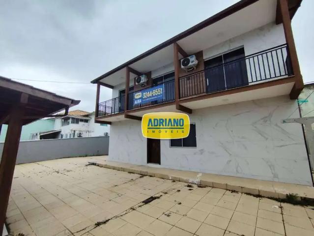 Casa / Sobrado para Locação em Florianópolis/SC Santinho 3 Quartos