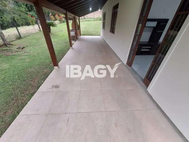 Casa / Sobrado para Locação em Florianópolis/SC Santo Antônio de Lisboa 4 Quartos