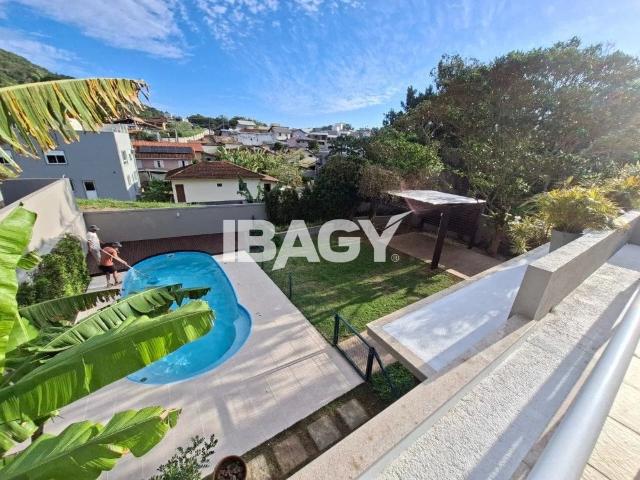 Casa / Sobrado para Locação em Florianópolis/SC Santo Antônio de Lisboa 5 Quartos