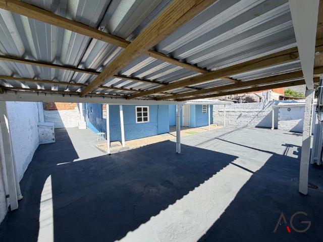 Casa / Sobrado para Locação em Florianópolis/SC Tapera 3 Quartos