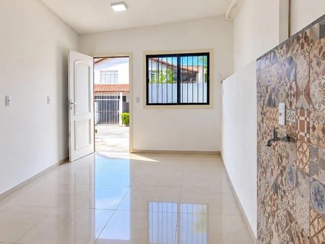 Casa / Sobrado para Locação em Florianópolis/SC Trindade 1 Quartos