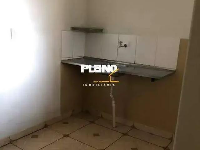 Casa / Sobrado para Locação em Franca/SP Jardim Riviera 2 Quartos