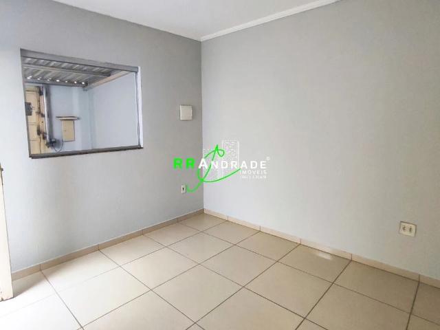 Casa / Sobrado para Locação em Franca/SP Parque das Esmeraldas 2 Quartos