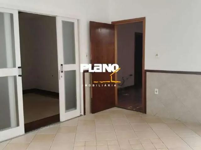Casa / Sobrado para Locação em Franca/SP Vila Nossa Senhora das Graças 3 Quartos