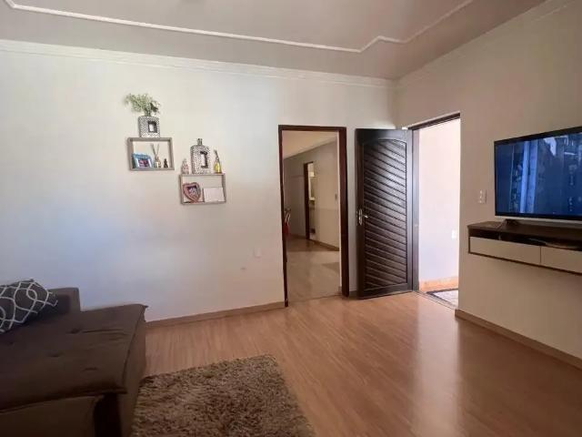 Casa / Sobrado para Locação em Hortolândia/SP Jardim Villagio Ghiraldelli 4 Quartos
