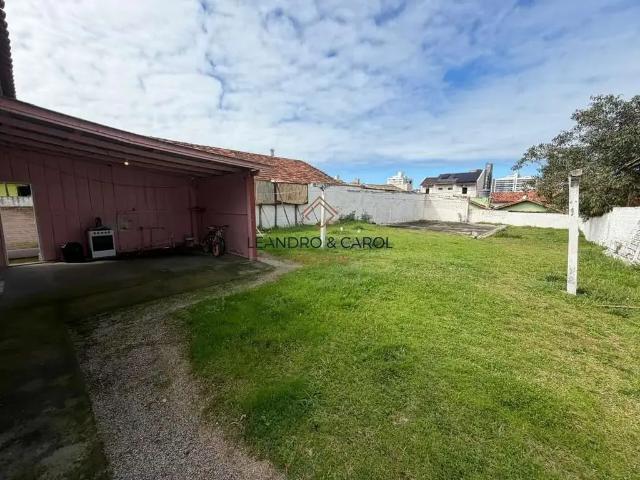 Casa / Sobrado para Locação em Imbituba/SC Centro 3 Quartos