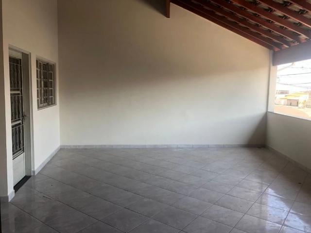 Casa / Sobrado para Locação em Indaiatuba/SP Jardim dos Colibris 3 Quartos