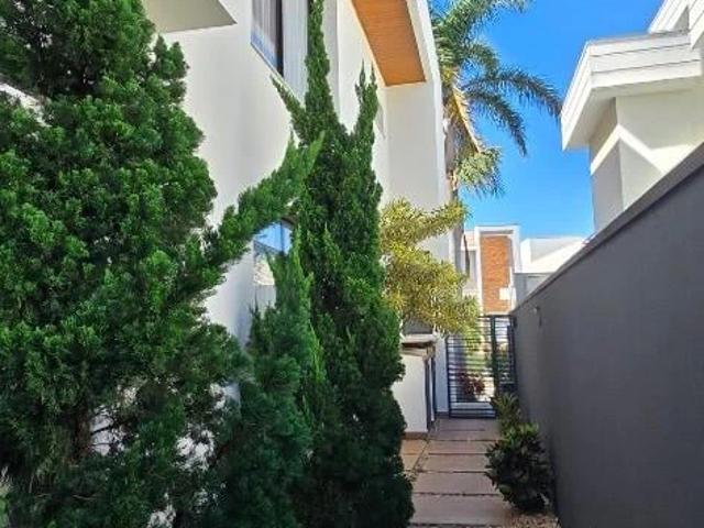 Casa / Sobrado para Locação em Indaiatuba/SP Jardim Maison Du Parc 3 Quartos