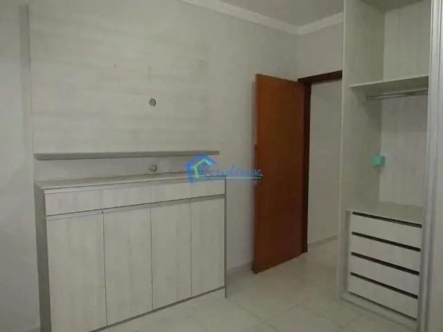 Casa / Sobrado para Locação em Indaiatuba/SP Jardim Pau Preto 4 Quartos