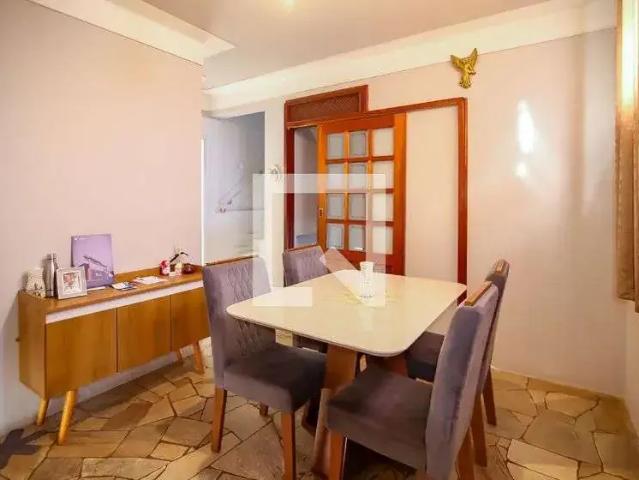 Casa / Sobrado para Locação em Indaiatuba/SP Jardim Pau Preto 5 Quartos