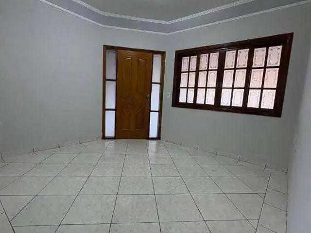 Casa / Sobrado para Locação em Indaiatuba/SP Jardim São Francisco 3 Quartos