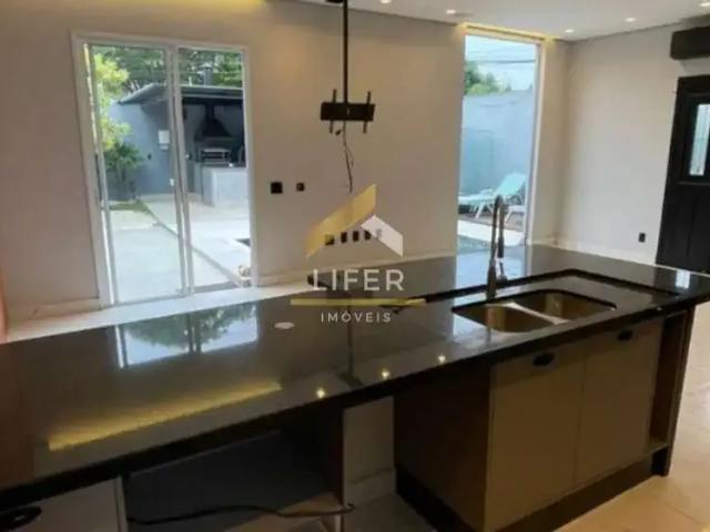 Casa / Sobrado para Locação em Indaiatuba/SP Vila Alpes Suíços 3 Quartos