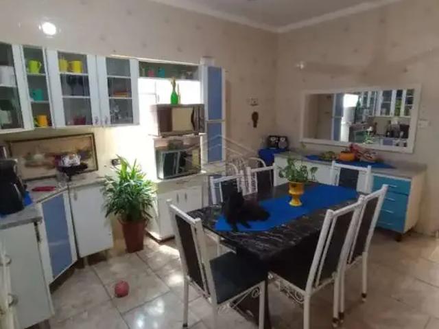 Casa / Sobrado para Locação em Igaraçu do Tietê/SP Vila Manoel Rayes 3 Quartos