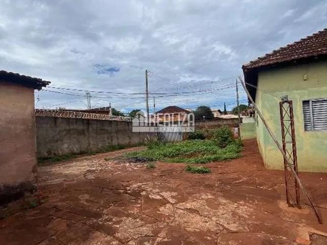 Casa / Sobrado para Locação em Igarapava/SP Centro 2 Quartos
