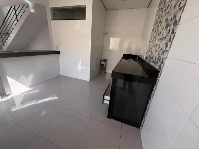 Casa / Sobrado para Locação em Igarapé/MG Canarinho 2 Quartos