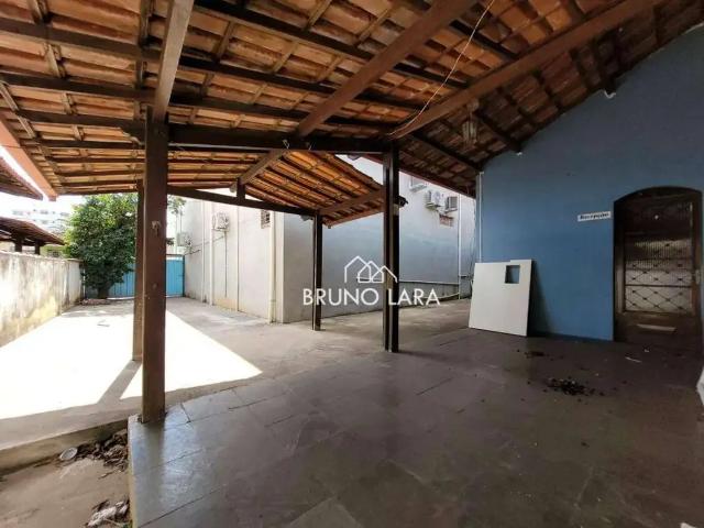 Casa / Sobrado para Locação em Igarapé/MG Centro 3 Quartos