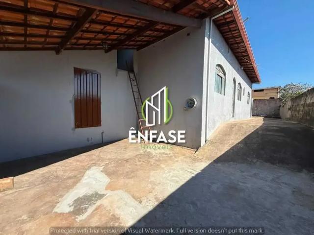 Casa / Sobrado para Locação em Igarapé/MG Centro 3 Quartos