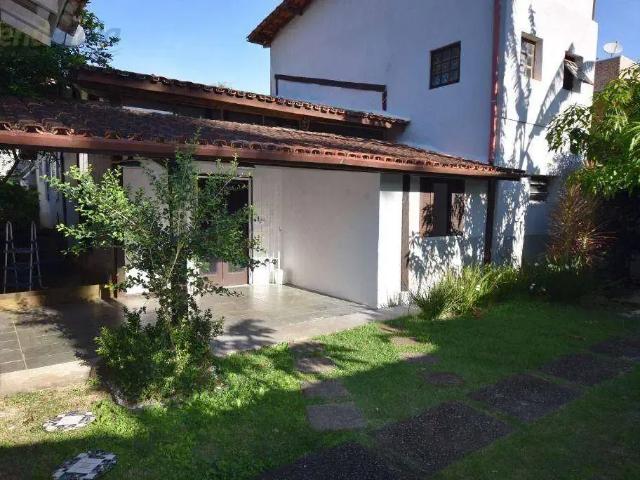 Casa / Sobrado para Locação em Ilhabela/SP Cocaia 5 Quartos
