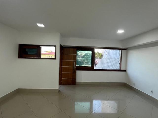 Casa / Sobrado para Locação em Ilhéus/BA Jardim Savóia 3 Quartos