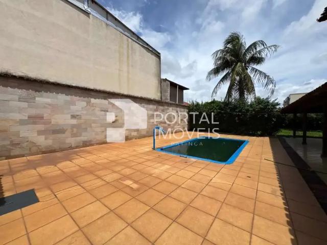 Casa / Sobrado para Locação em Ipatinga/MG Veneza 5 Quartos