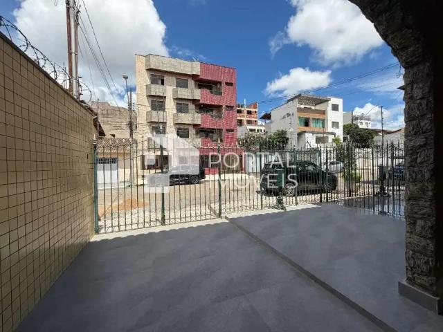 Casa / Sobrado para Locação em Ipatinga/MG Cidade Nobre 3 Quartos