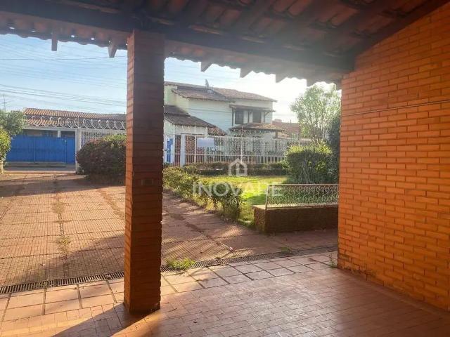 Casa / Sobrado para Locação em Itumbiara/GO Setor Central 3 Quartos