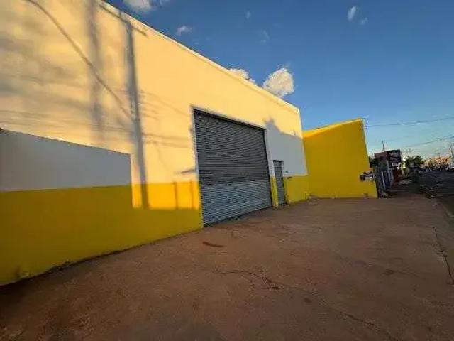Casa / Sobrado para Locação em Itumbiara/GO Setor Oeste 1 Quartos