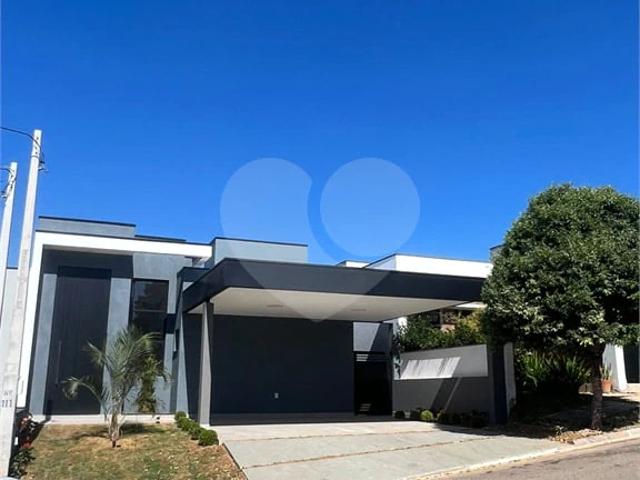 Casa / Sobrado para Locação em Itupeva/SP Residencial Vila Victoria 3 Quartos