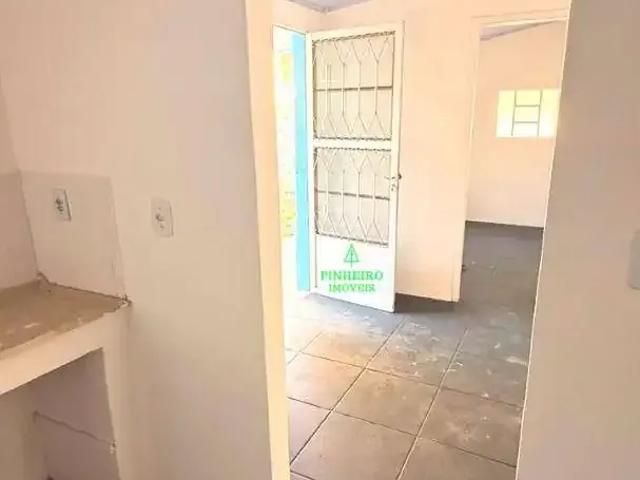 Casa / Sobrado para Locação em Itaboraí/RJ Centro 1 Quartos