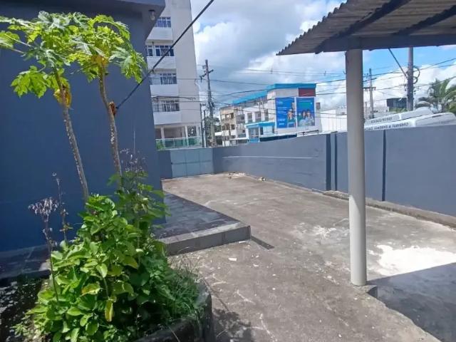 Casa / Sobrado para Locação em Itaboraí/RJ Centro 4 Quartos