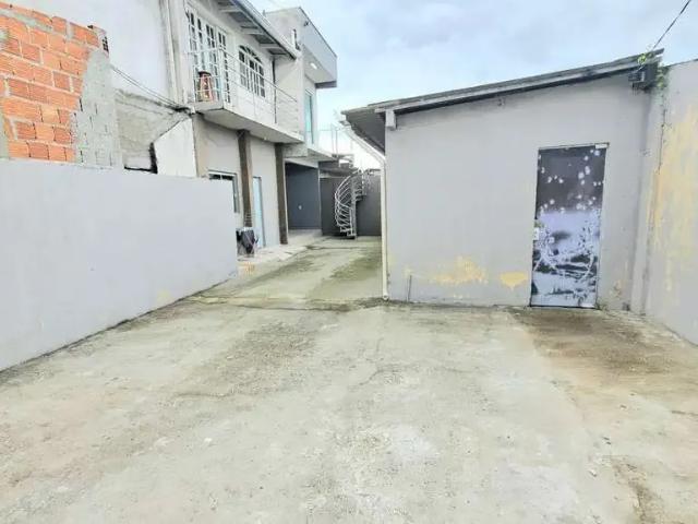 Casa / Sobrado para Locação em Itajaí/SC Cordeiros 2 Quartos