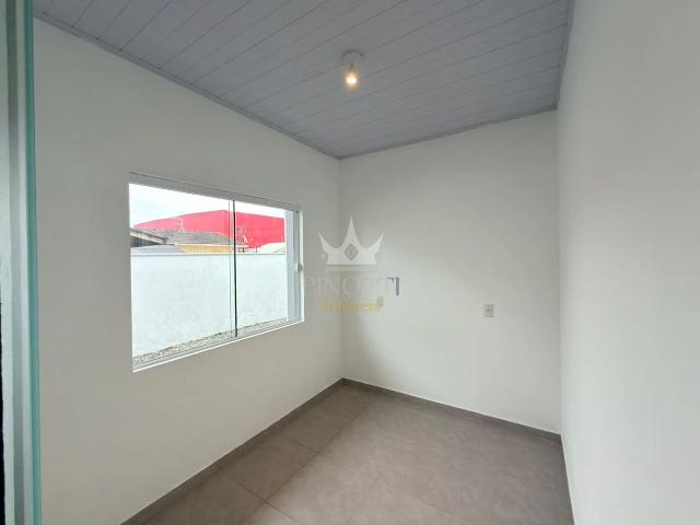 Casa / Sobrado para Locação em Itajaí/SC Cordeiros 2 Quartos