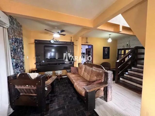Casa / Sobrado para Locação em Itajaí/SC Cordeiros 5 Quartos