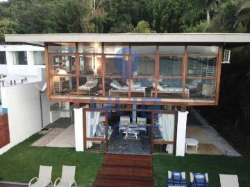Casa / Sobrado para Locação em Itajaí/SC Cabeçudas 6 Quartos
