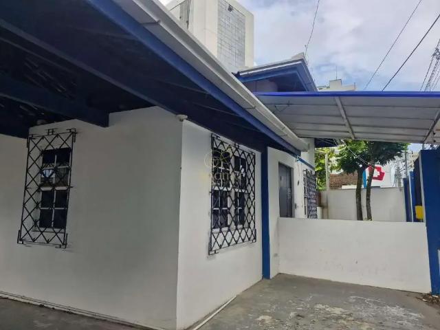 Casa / Sobrado para Locação em Itajaí/SC Centro 1 Quartos