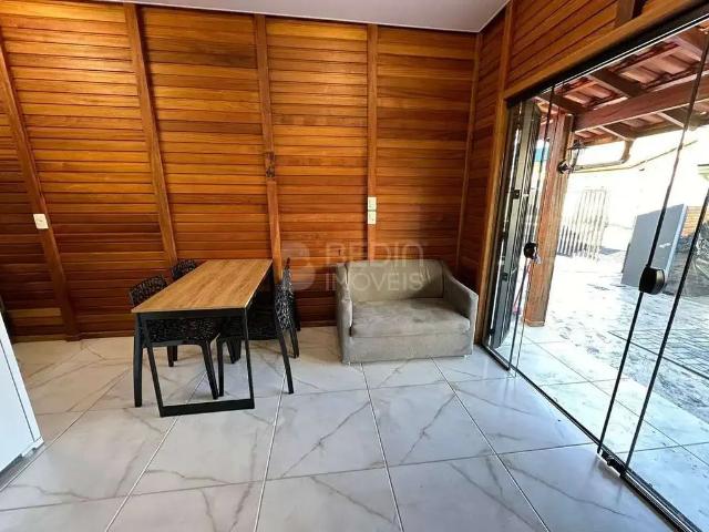 Casa / Sobrado para Locação em Itajaí/SC Centro 2 Quartos